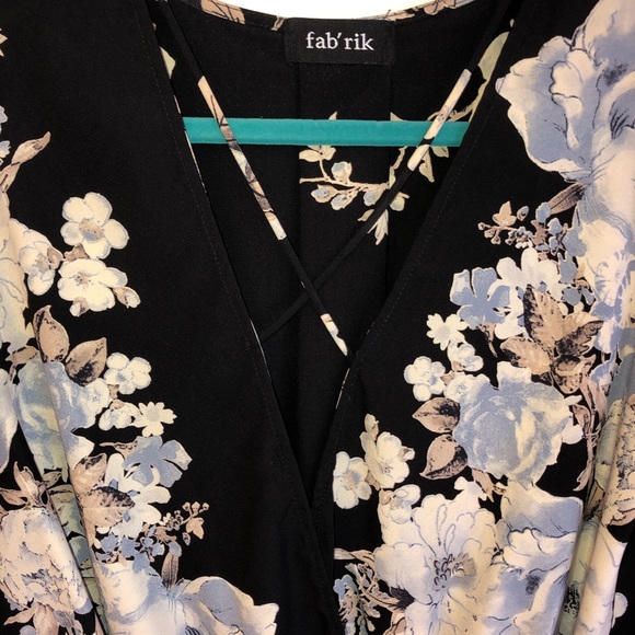 Fun Floral Blouse with criss crossed neckline - Picture 2 of 3